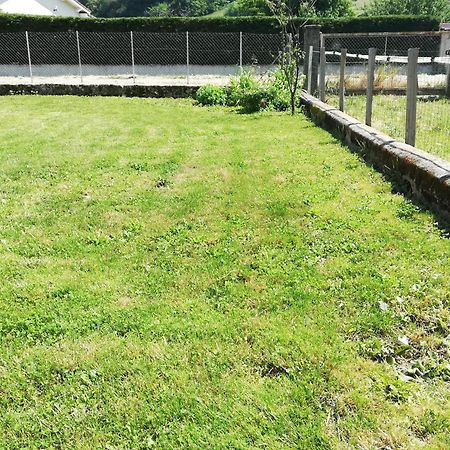 Maison De 100M2 Au Coeur D'Une Pension Equestre Les Sabots De Nina Marcollin Exterior foto